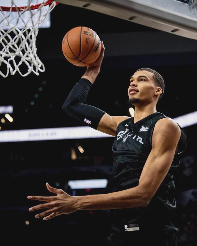 Ning新星爆冷表现惊艳，独行侠未来可期！