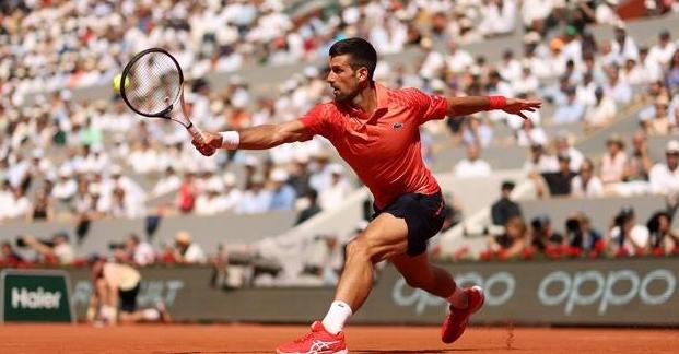 德约科维奇连续七场比赛得分超过势不可挡，巴塞罗那挑战极限！