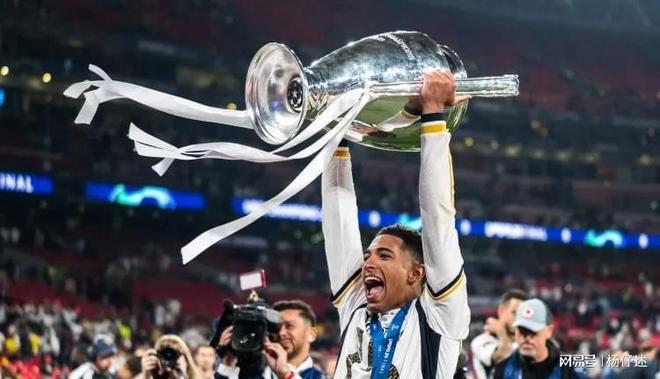 包含皇马门将多次救险，当选全场最佳球员，品牌公司提供公司.的词条