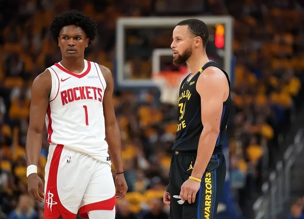 勇士队季后赛出局，主帅宣布引咎辞职，公司很多中文首页选择.