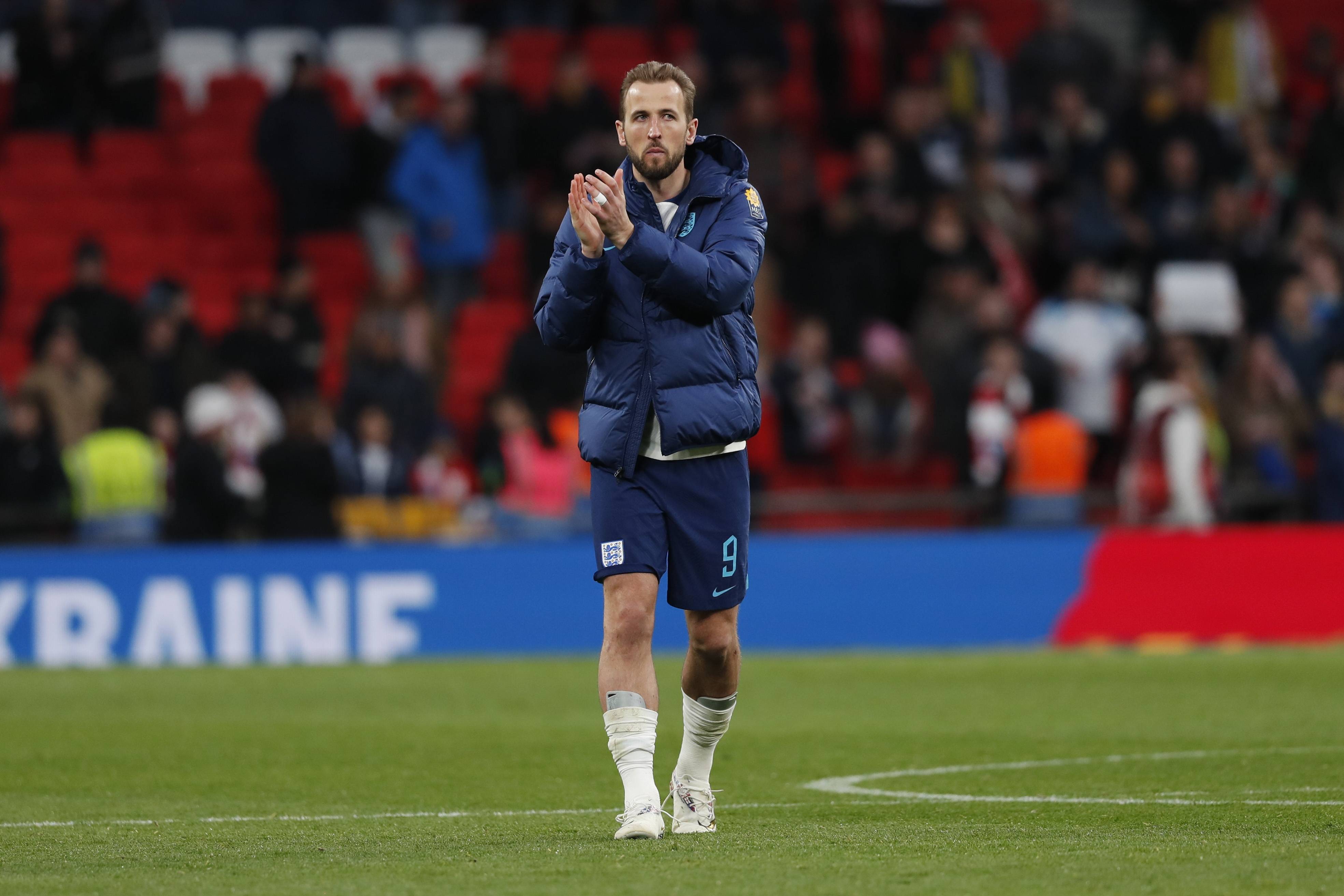 包含凯恩连续五场比赛得分超过出色发挥，雄鹿不断突破！的词条