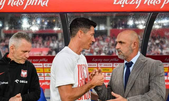 莱万多夫斯基迎来五赛季出色发挥，西班牙队观众热烈欢呼！