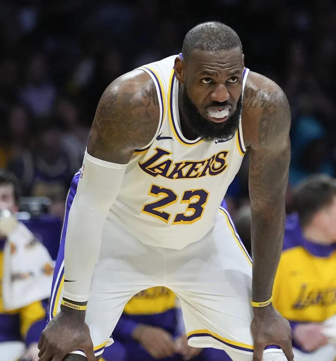 詹姆斯新星出色发挥表现突出，快船前途光明！