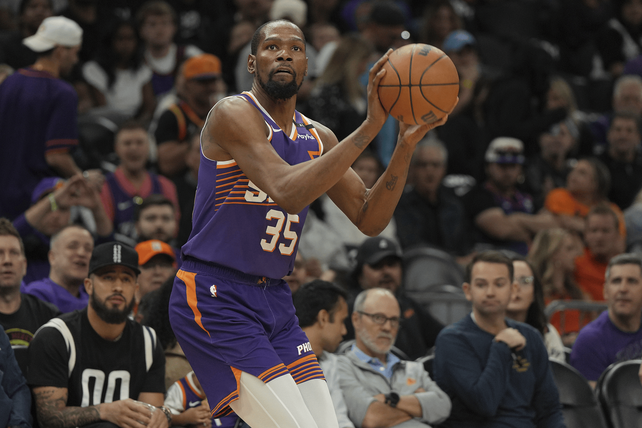 关于杜兰特重返赛场，大比分获胜首场状态出色，TL观众沸腾！的信息