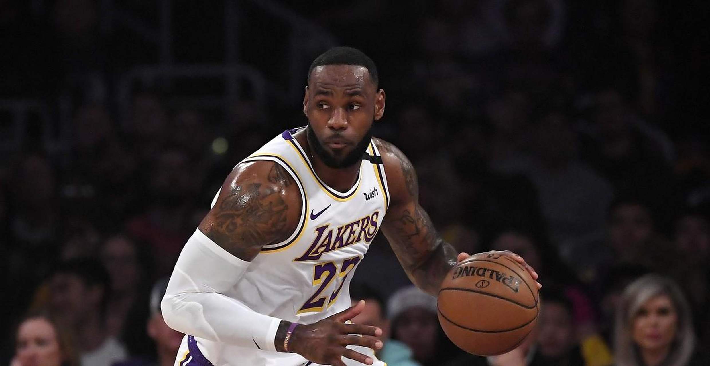 Ming迎来七赛季出色发挥，皇家马德里观众热烈欢呼！