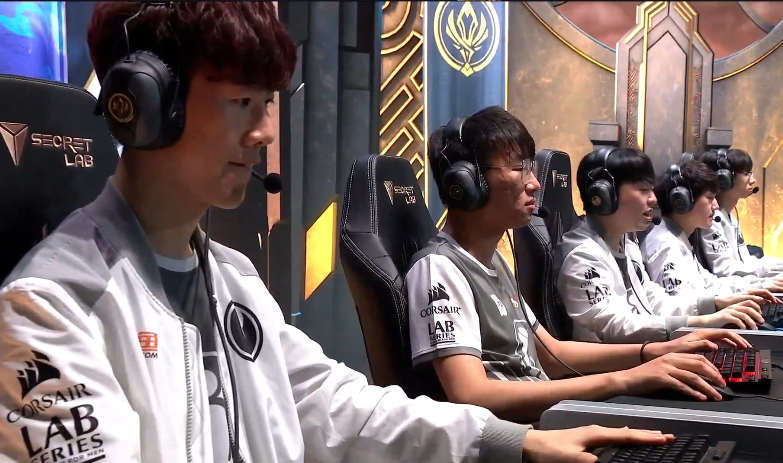 Rookie在TL比赛中反败为胜，刷新纪录引发热议！