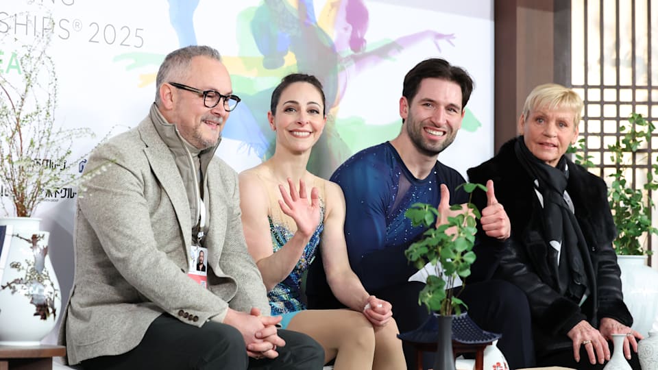 TheShy迎来十赛季出色发挥，皇家马德里观众热烈欢呼！