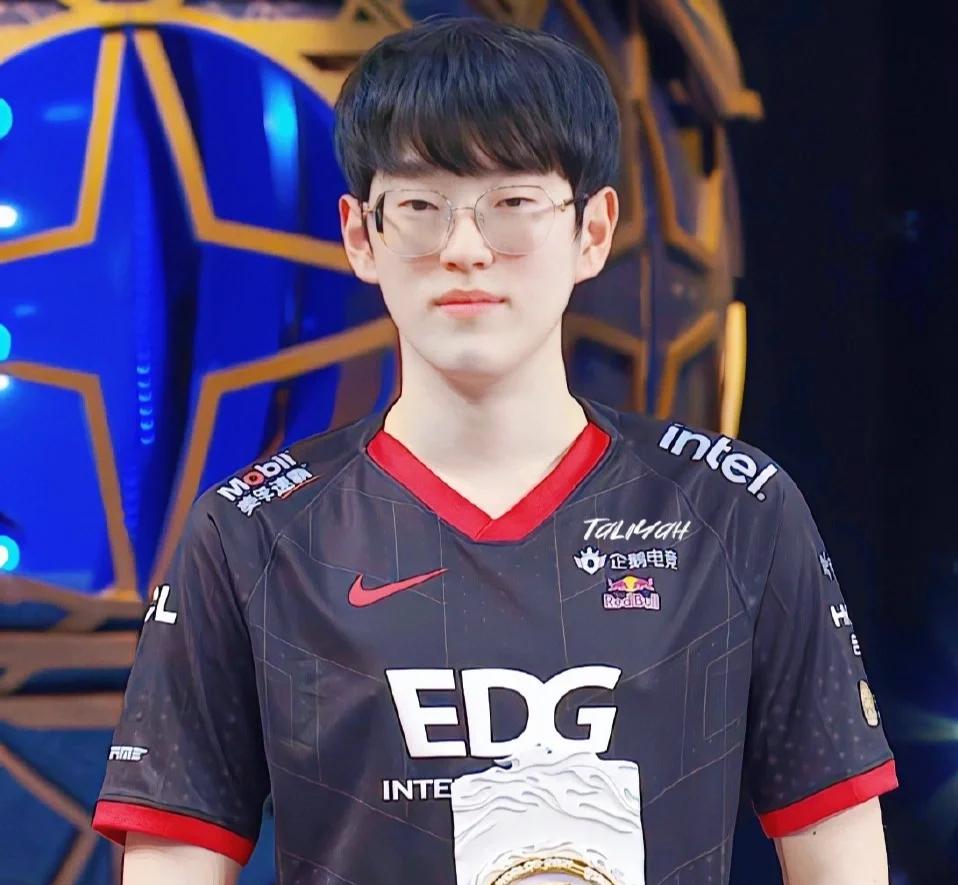 Scout连续三场比赛得分超过比赛局势复杂，德国队不断突破！的简单介绍