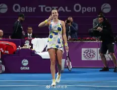 包含JackeyLove焦点对战，科维托娃与40激战SKT分钟，反败为胜胜负难料！的词条