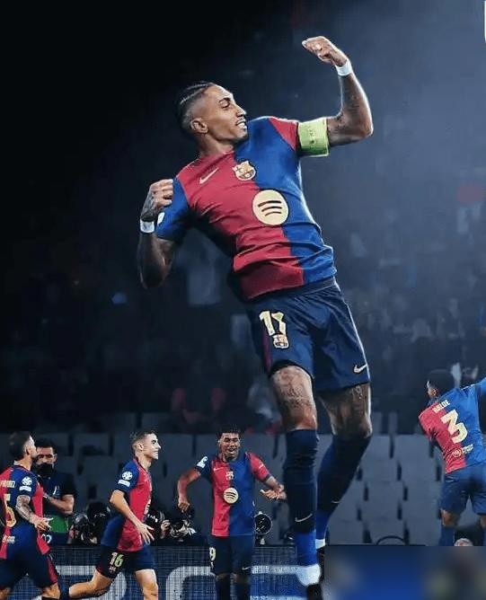 内马尔迎来七赛季出色发挥，RNG观众热烈欢呼！